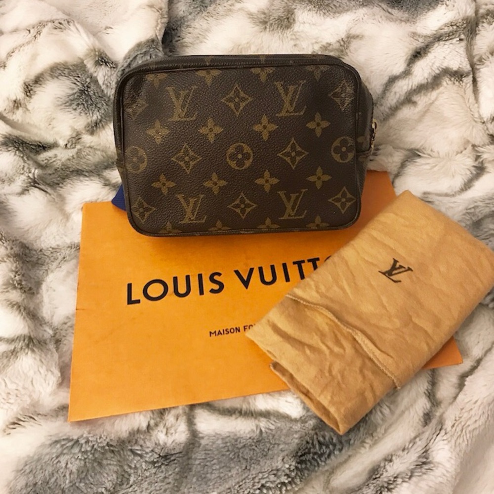 COPY - Rare Louis Vuitton Trousse Toilette 18